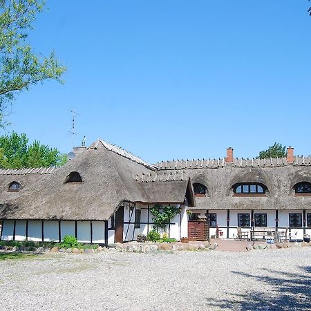 Отель Den Gamle Digegaard Dannemare Экстерьер фото